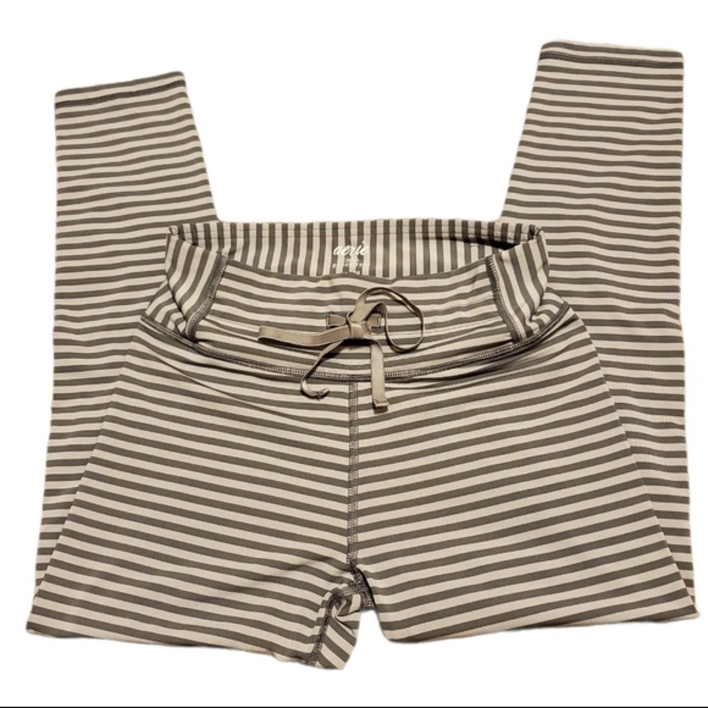 2 FOR $12 Aerie Sport-ish Crop Yoga Pant